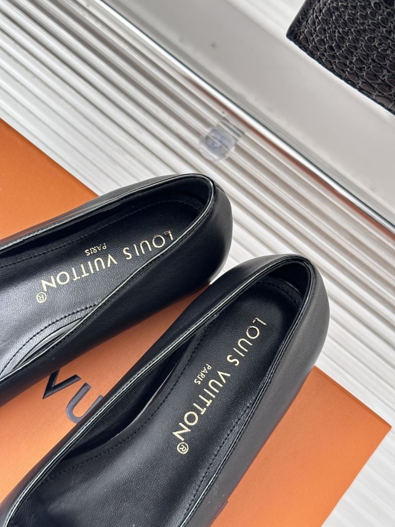 Louis Vuitton Flat Shoes